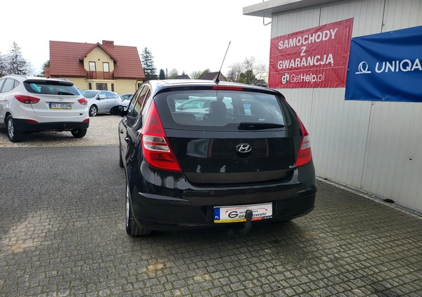 Hyundai I30 cena 18400 przebieg: 189008, rok produkcji 2008 z Mrozy małe 379